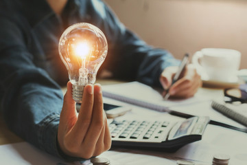 谚语和俗语有什么区别？