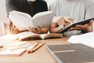 打开的蜂蜜会坏吗