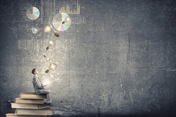 广东到宜春的火车有那几趟